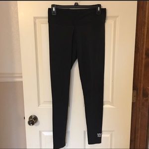 ⭕️SOLD⭕️Pink Ultimate Leggings